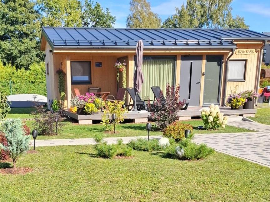Juras Dzintars Villa Ainaži Buitenkant foto